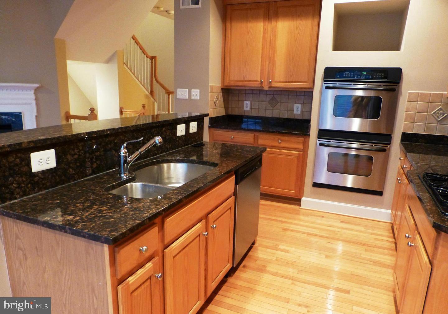 KING FARM IRVINGTON - Residential Lease