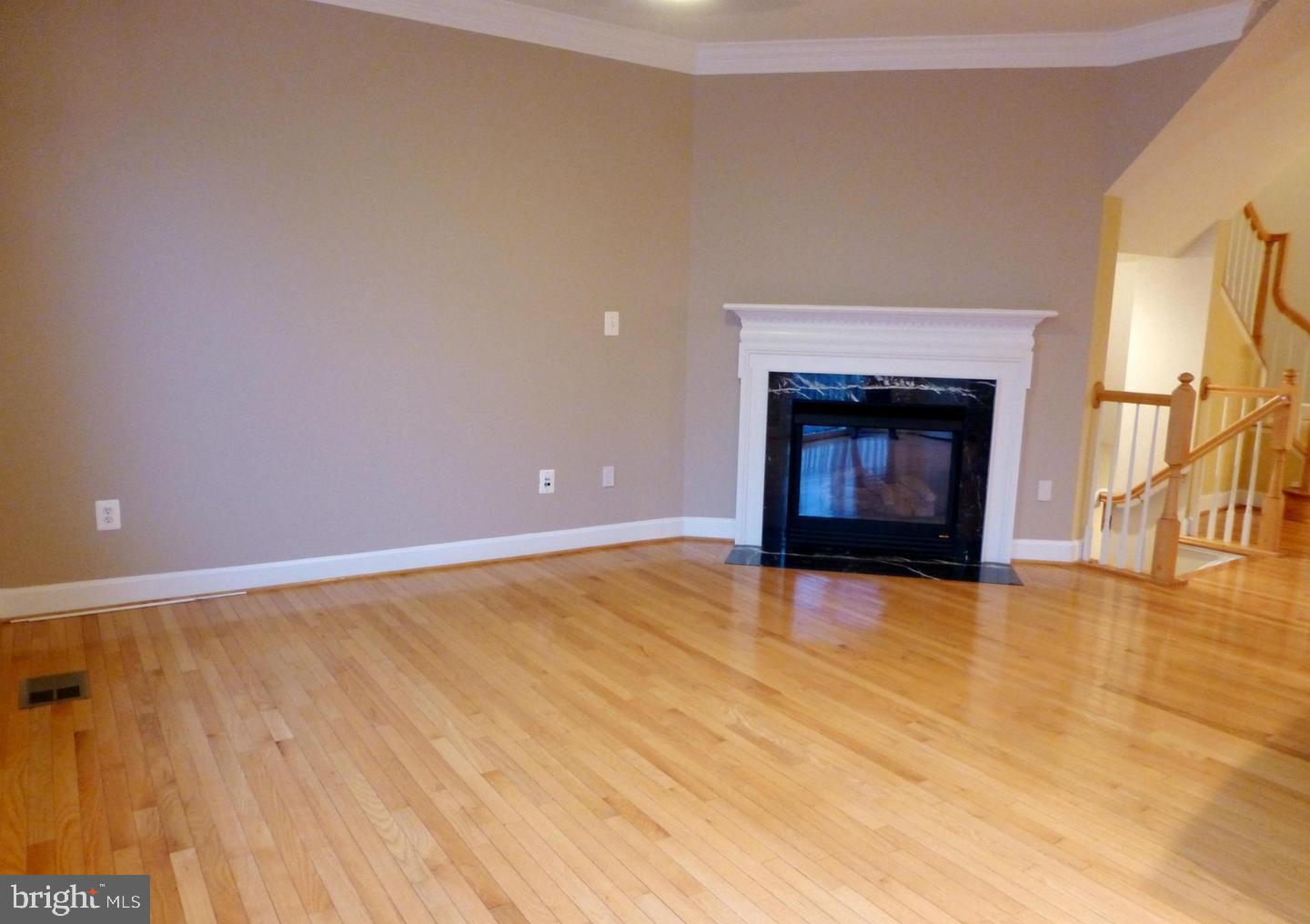 KING FARM IRVINGTON - Residential Lease