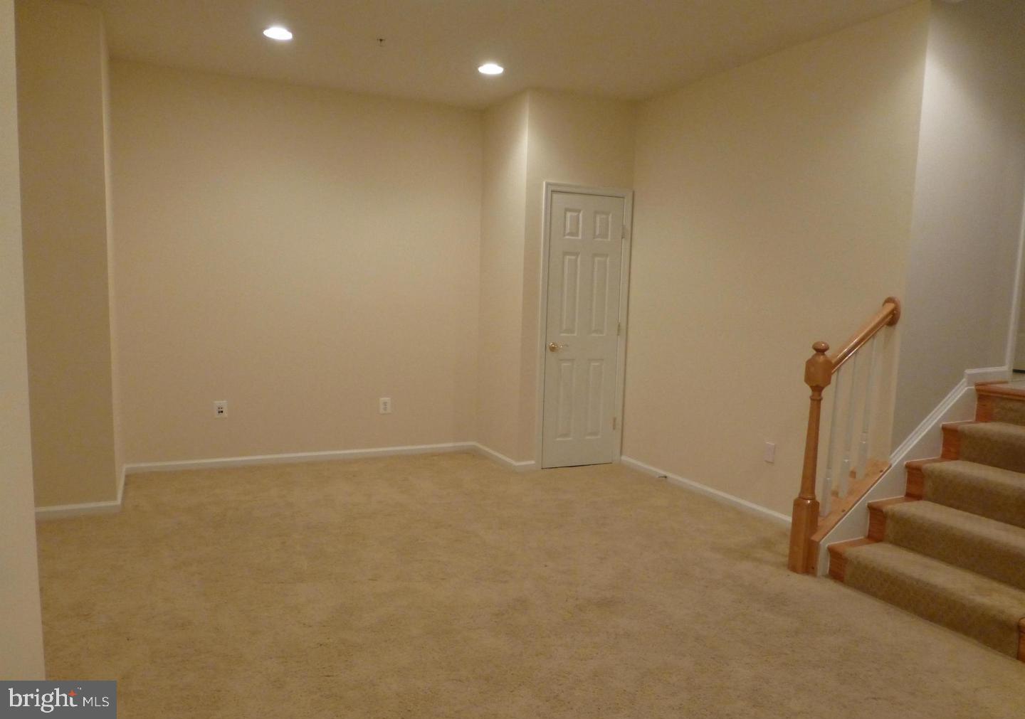 KING FARM IRVINGTON - Residential Lease