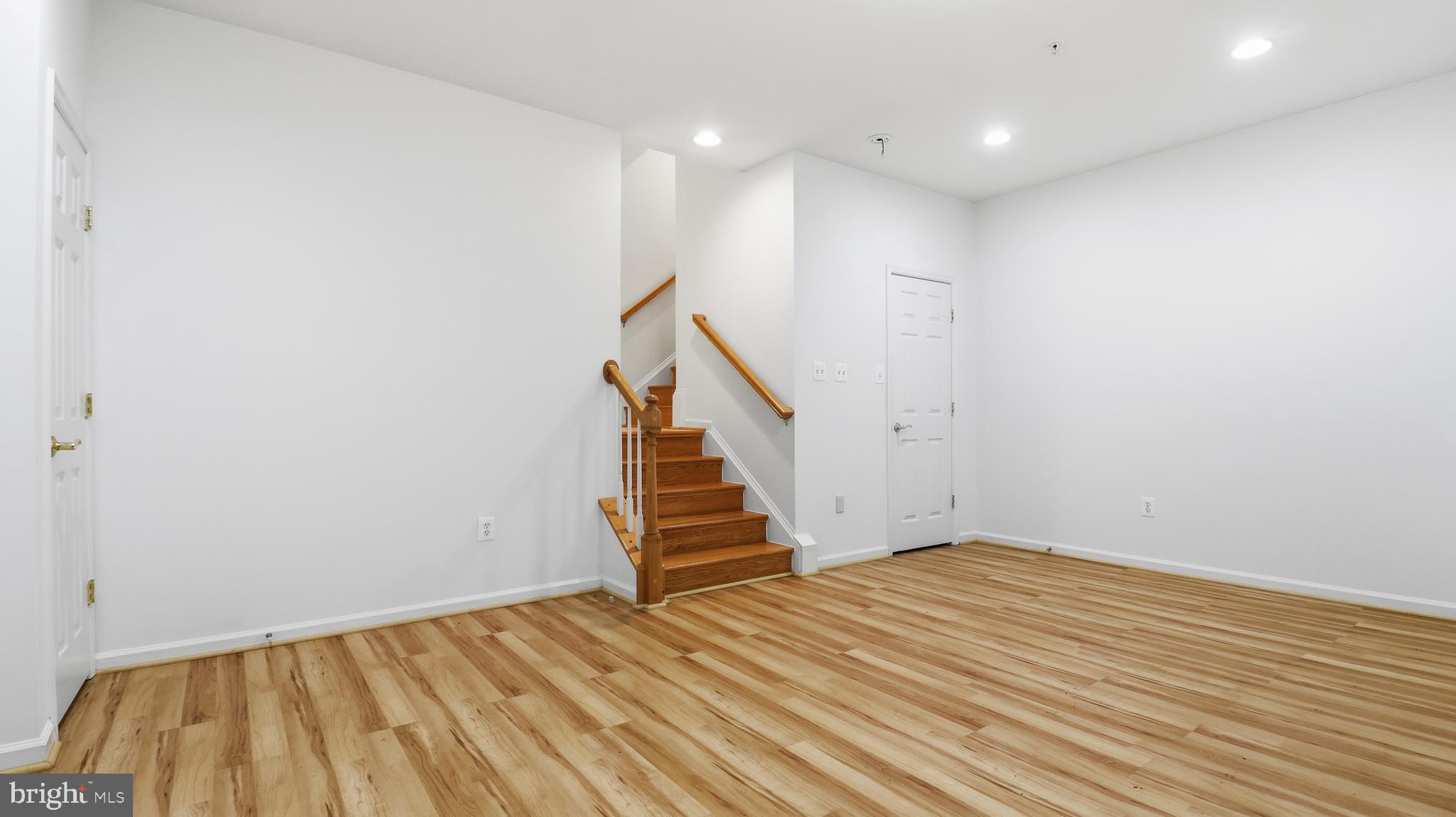 KING FARM IRVINGTON - Residential Lease