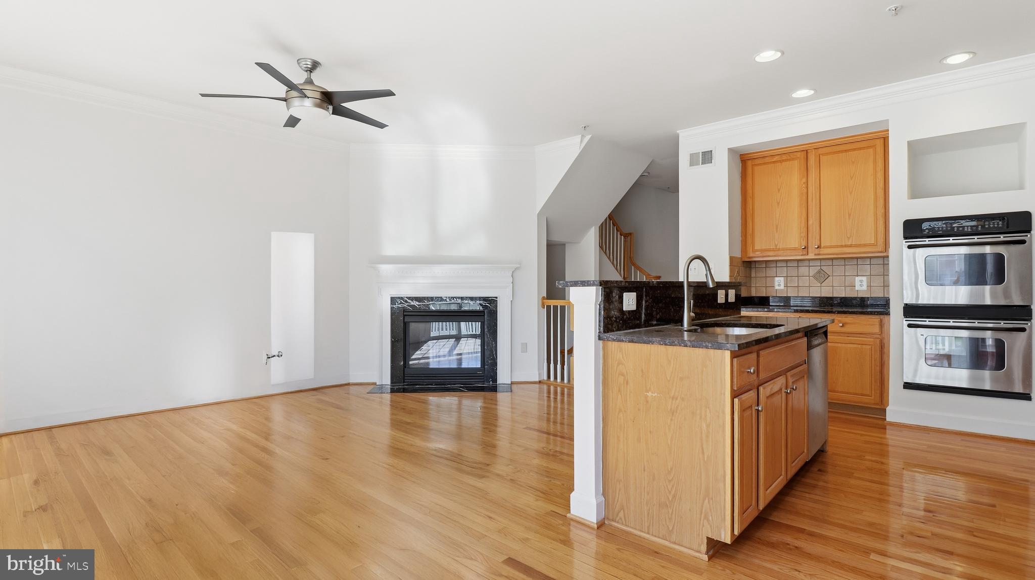 KING FARM IRVINGTON - Residential Lease