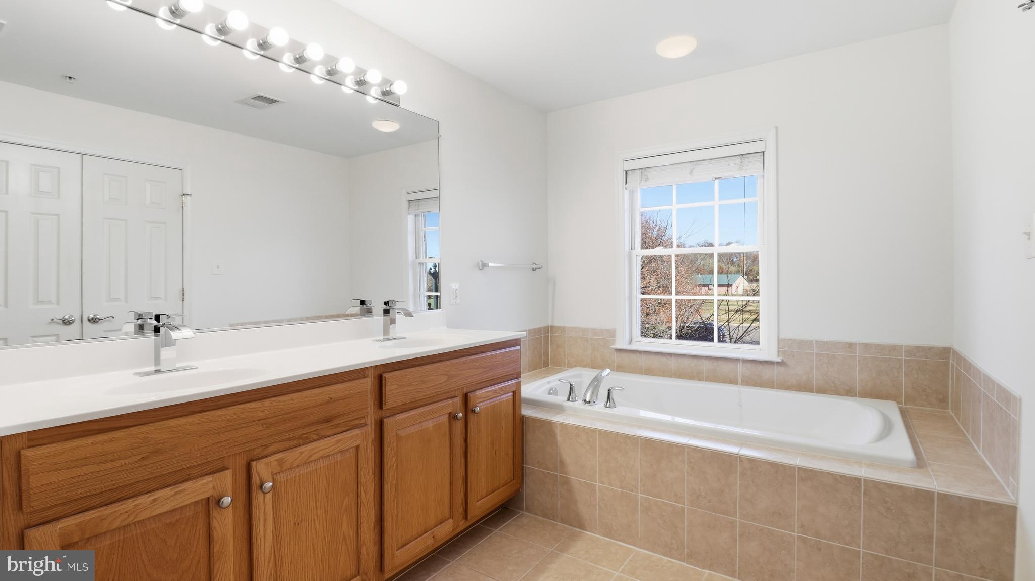 KING FARM IRVINGTON - Residential Lease