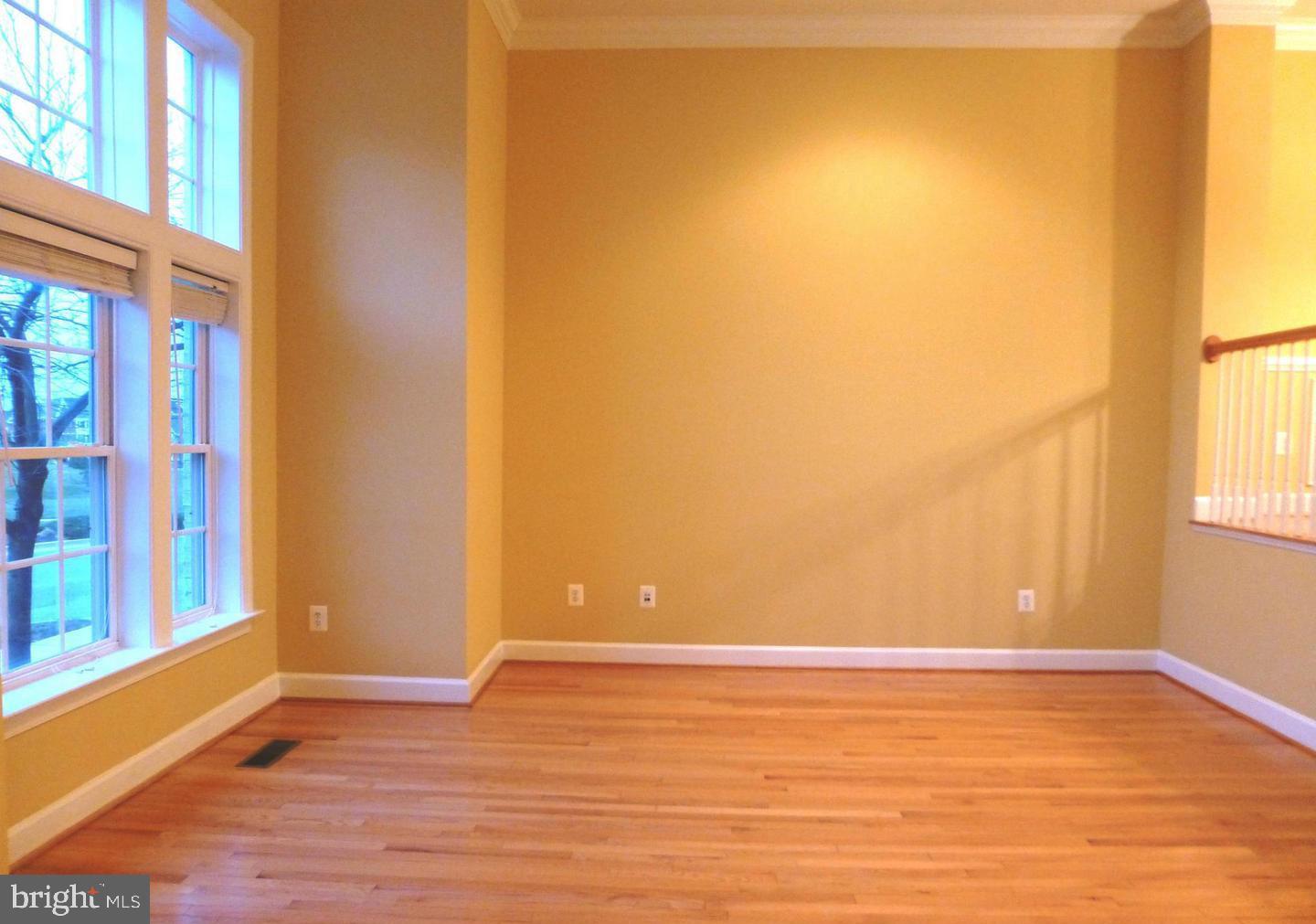 KING FARM IRVINGTON - Residential Lease