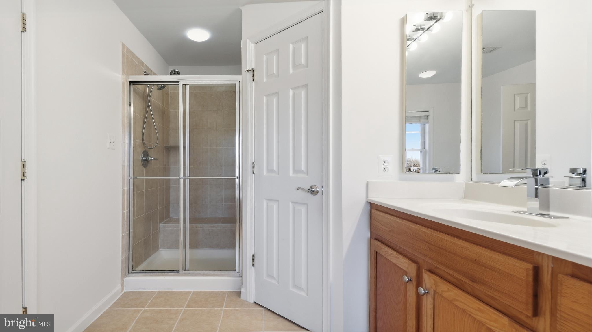 KING FARM IRVINGTON - Residential Lease