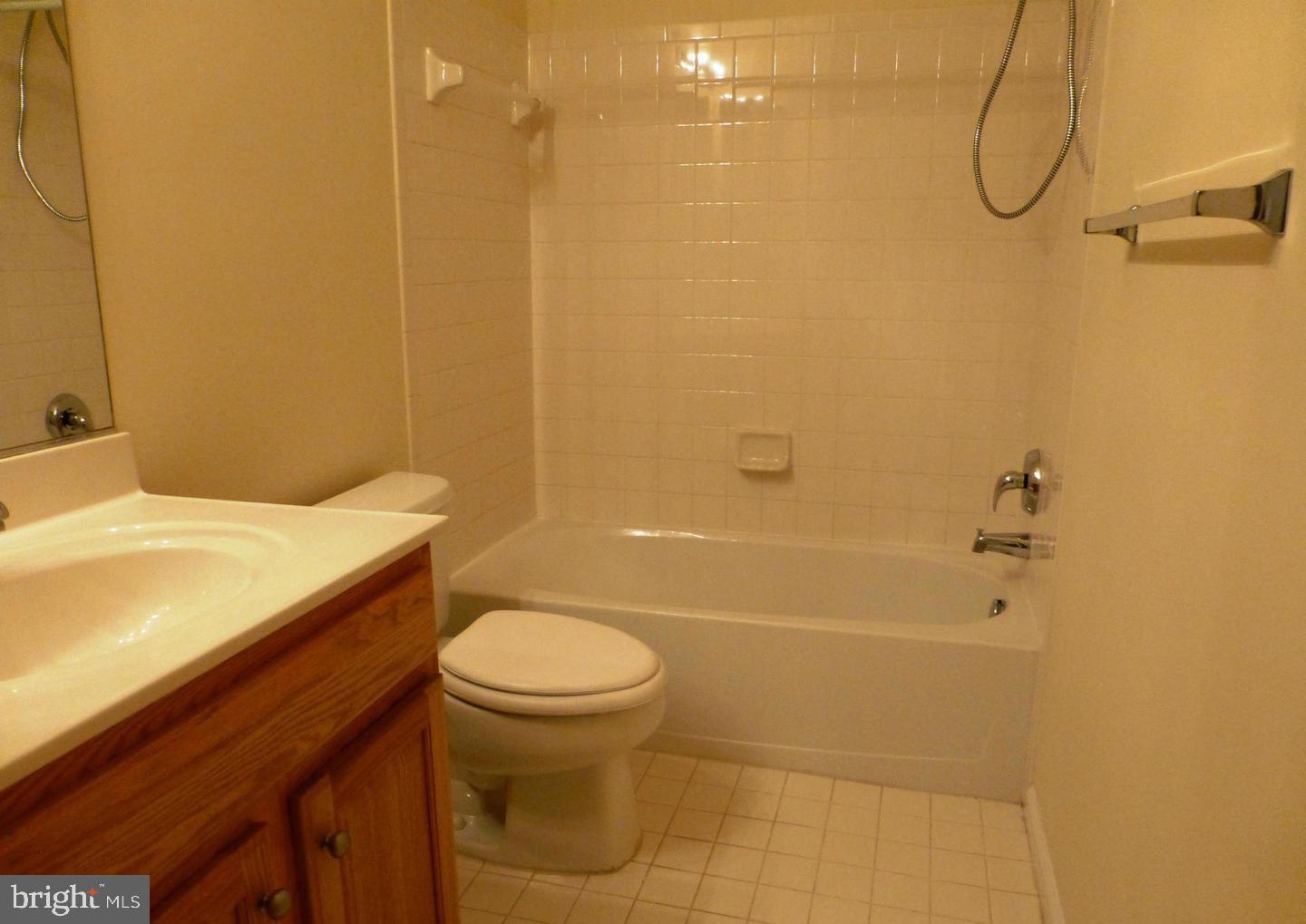 KING FARM IRVINGTON - Residential Lease