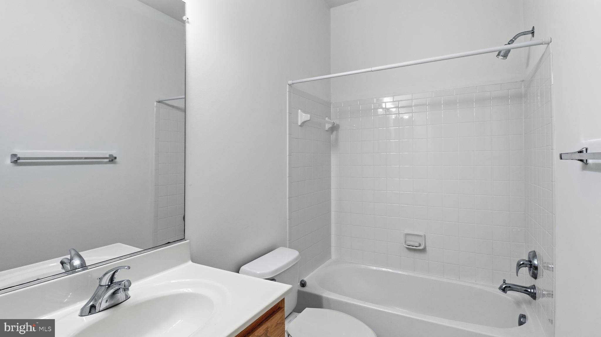 KING FARM IRVINGTON - Residential Lease