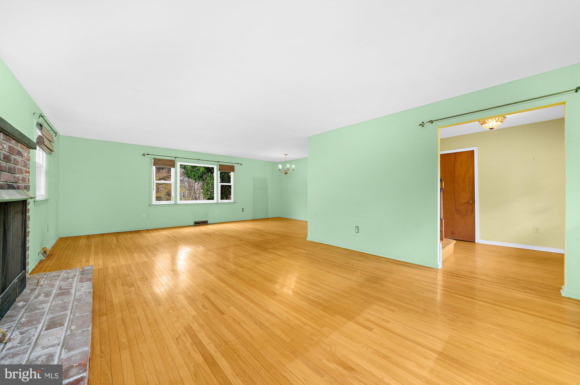 HUNTINGDON VALLEY - Residential