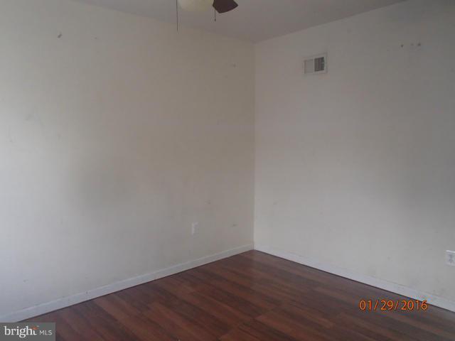 WASHINGTON VILLAGE - Residential