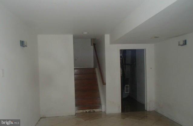 WASHINGTON VILLAGE - Residential