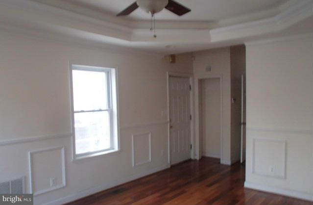 WASHINGTON VILLAGE - Residential