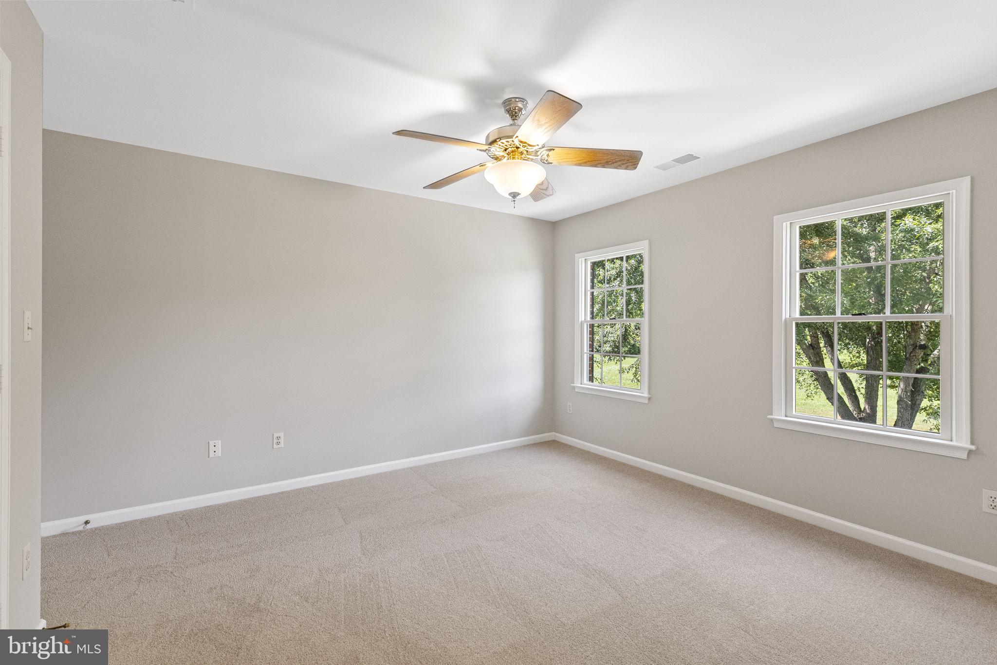 BUCK LODGE - Residential