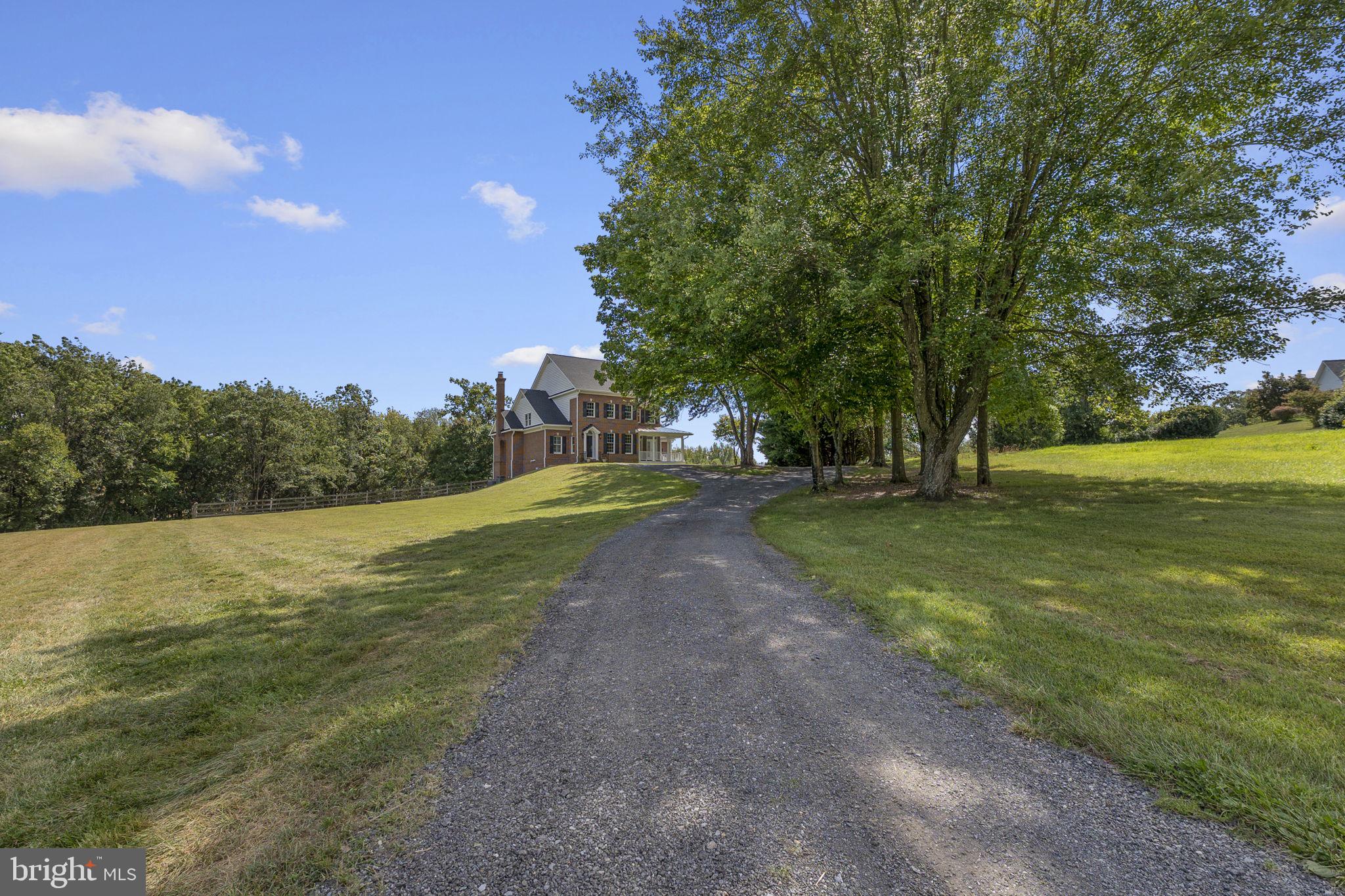 BUCK LODGE - Residential