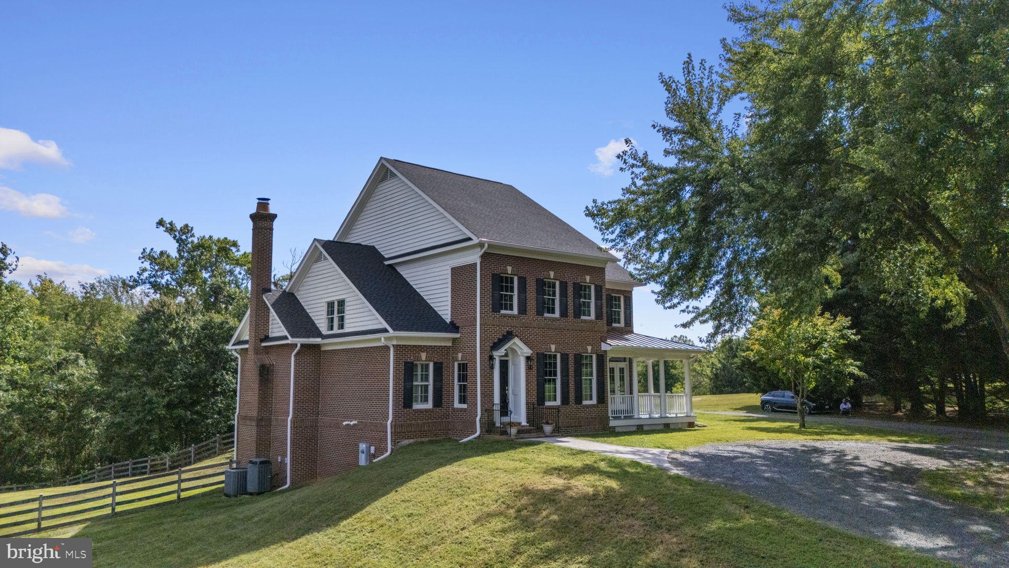 BUCK LODGE - Residential