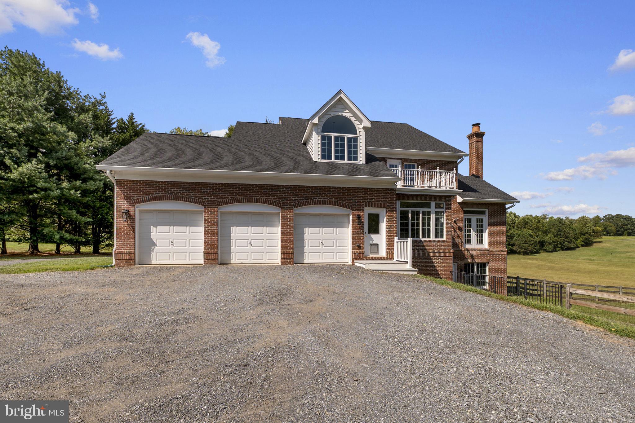 BUCK LODGE - Residential