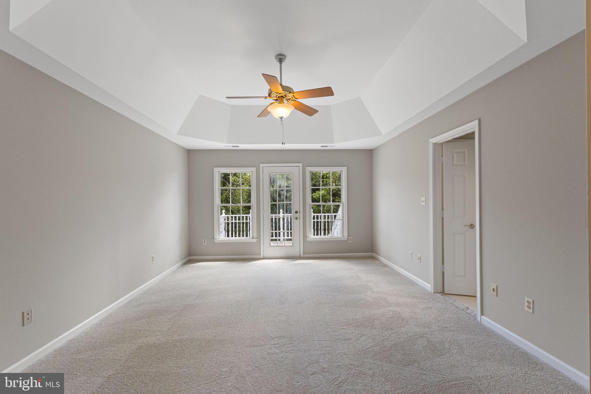 BUCK LODGE - Residential