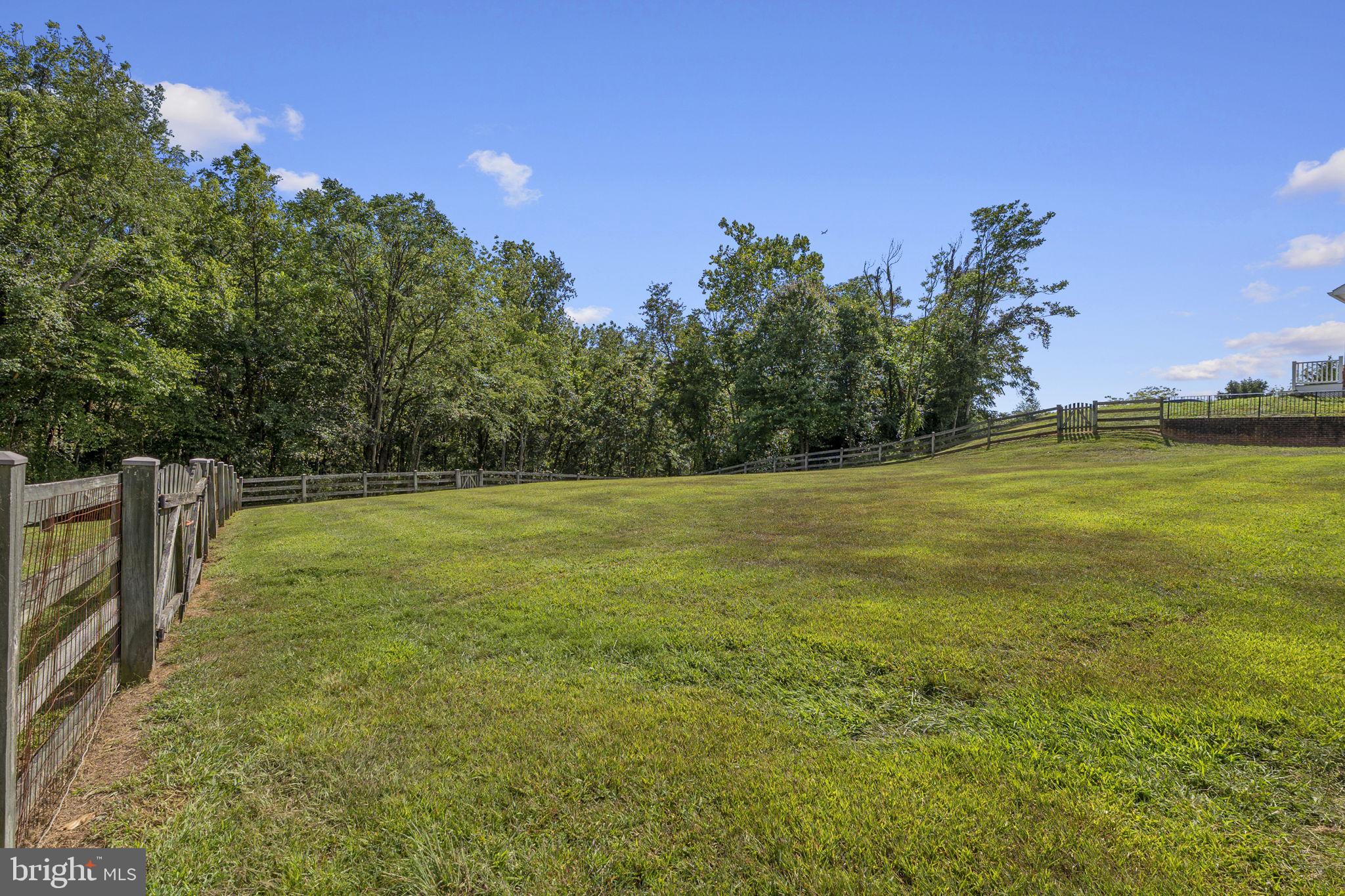 BUCK LODGE - Residential