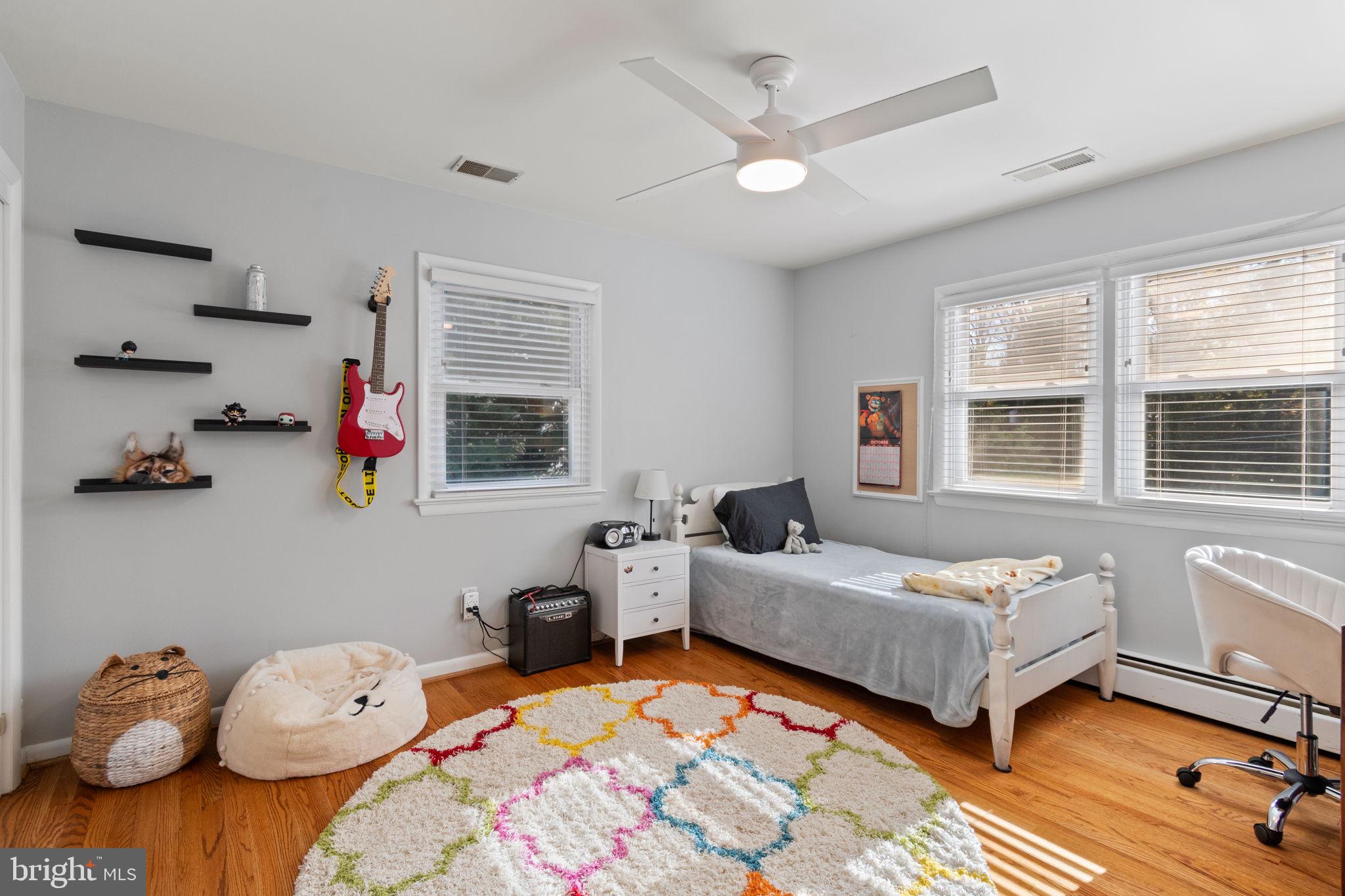 FAIRFAX ACRES - Residential