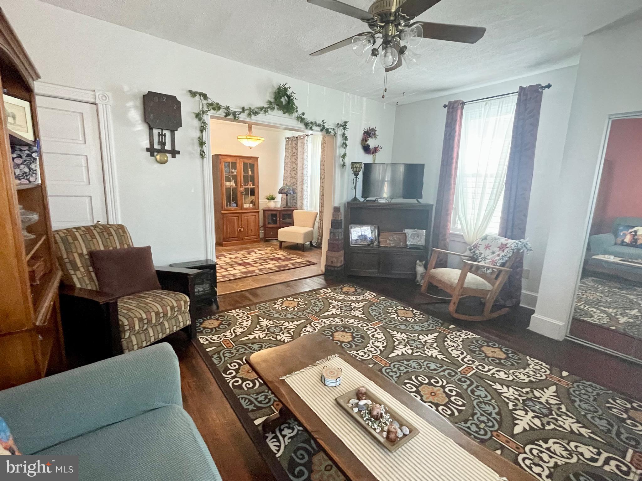 WEST END - Residential