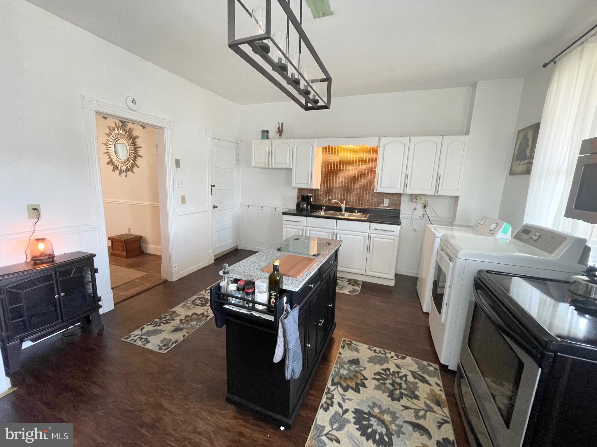 WEST END - Residential