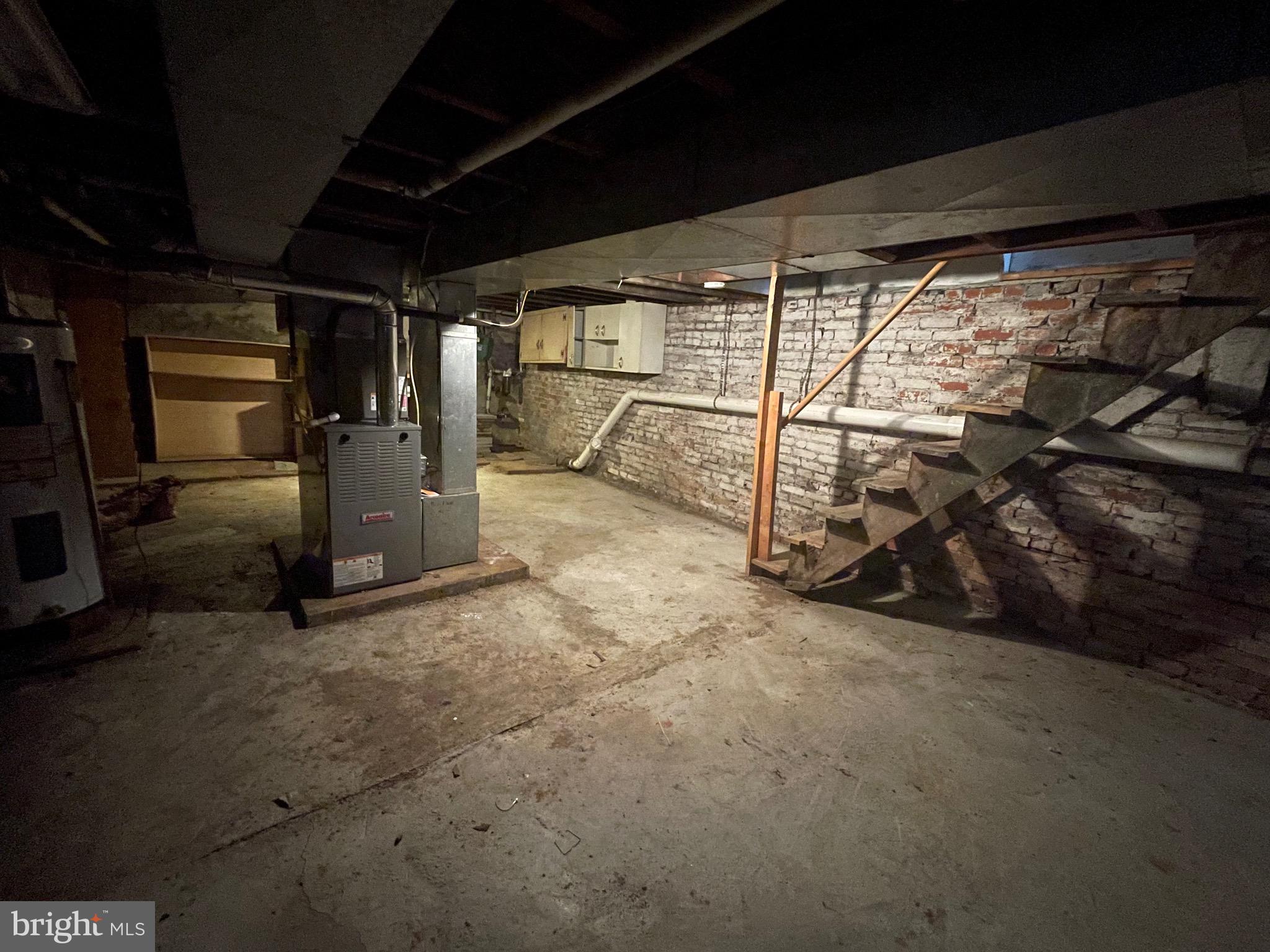 WEST END - Residential