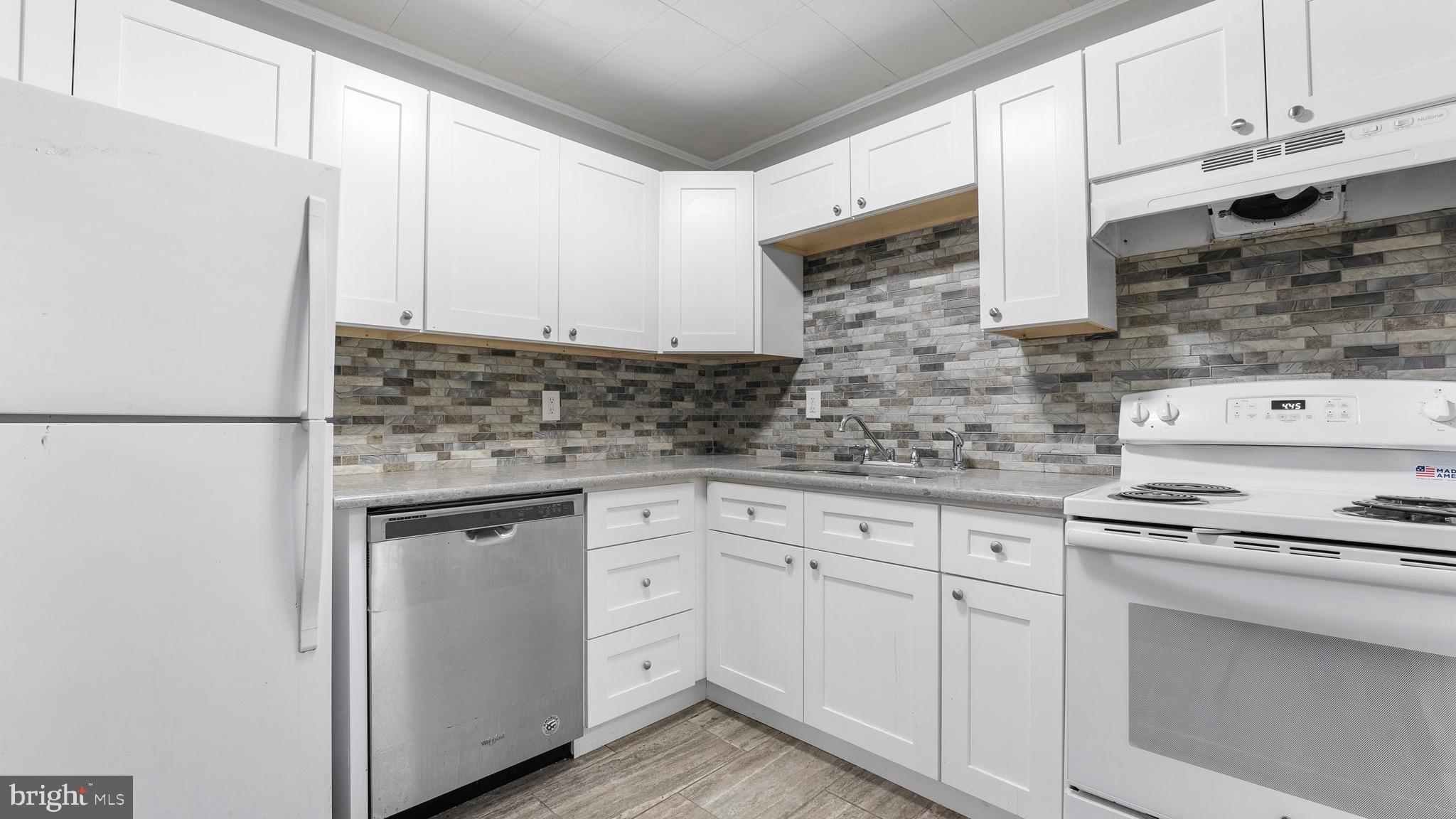 VALLEY VIEW VILLAGE - Residential