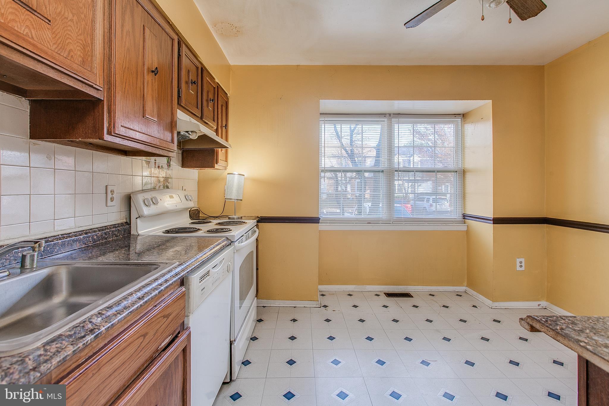 EMORY GROVE HILLS - Residential