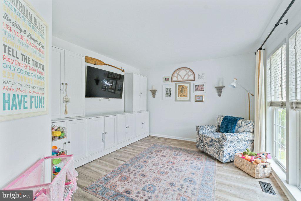 5503 ROGUE COURT