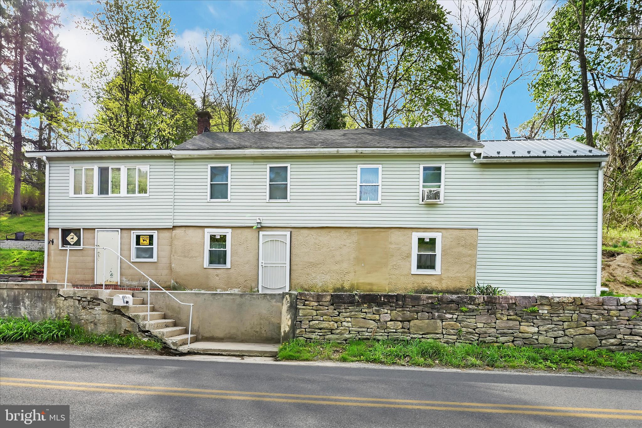 POTTSVILLE - Residential