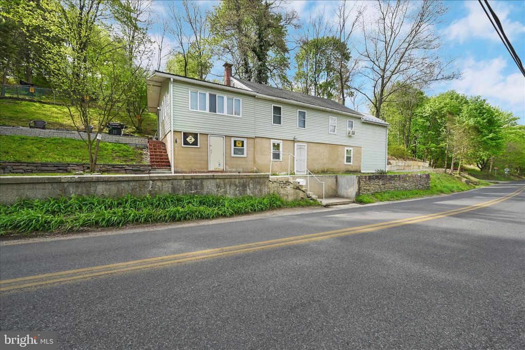 Photo of 177 W 2nd Mountain Road, POTTSVILLE, PA 17901 (MLS # PASK2026816)