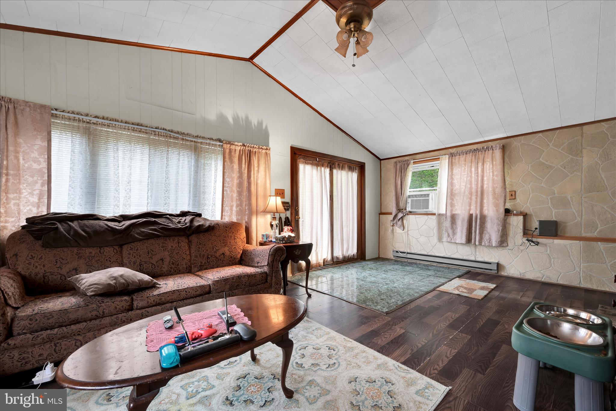 POTTSVILLE - Residential