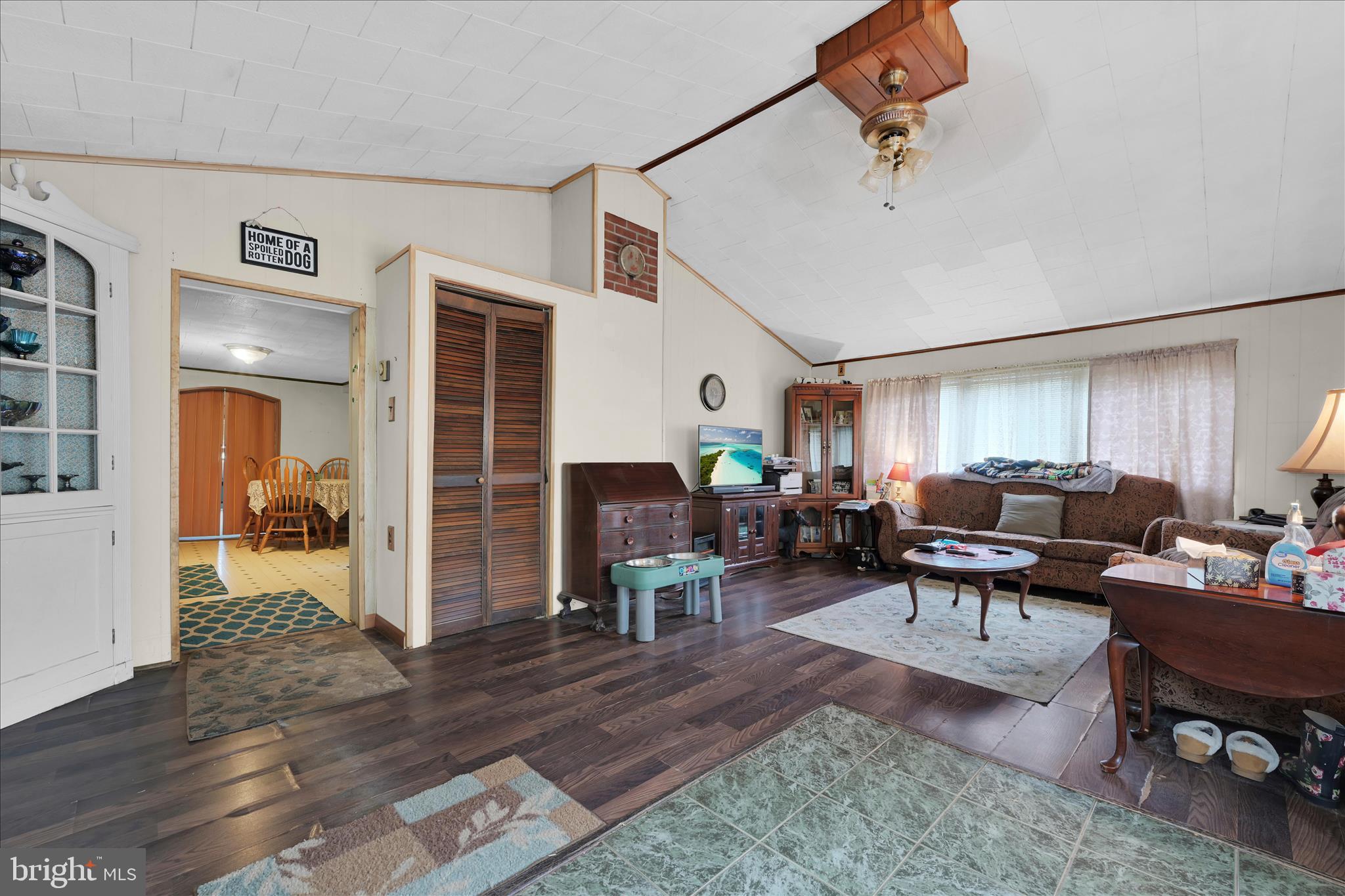 POTTSVILLE - Residential