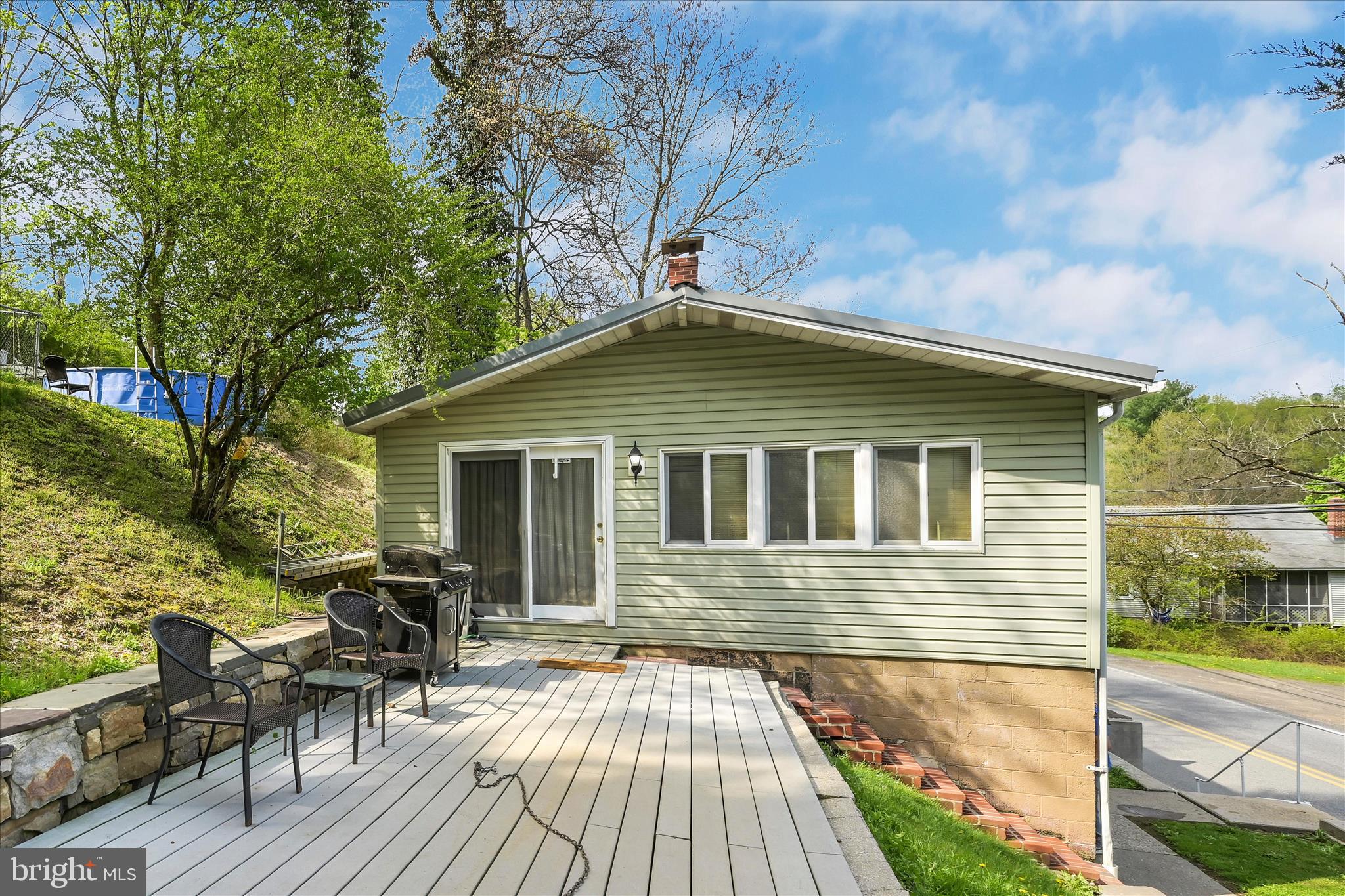 POTTSVILLE - Residential