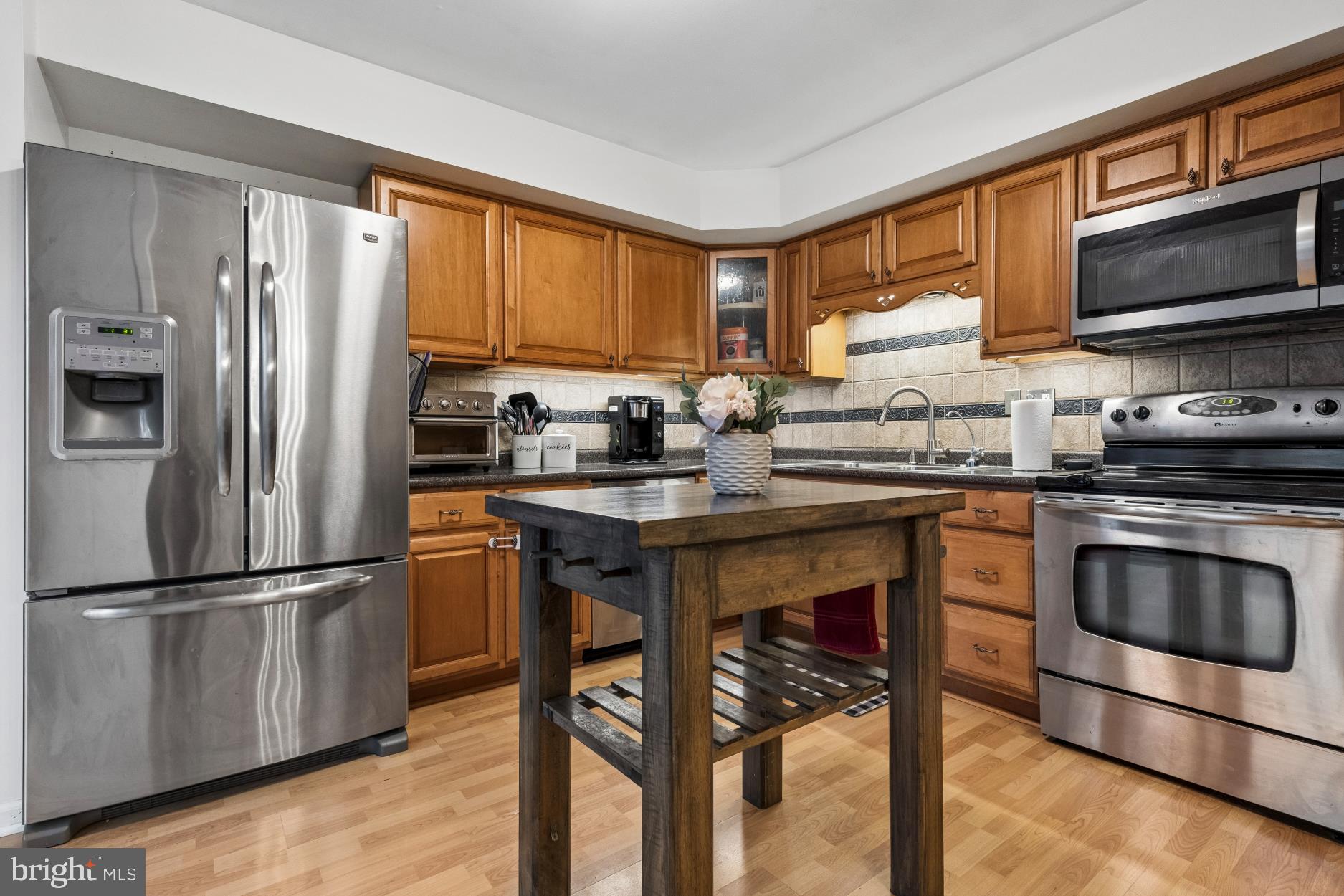 HICKORY RIDGE - Residential