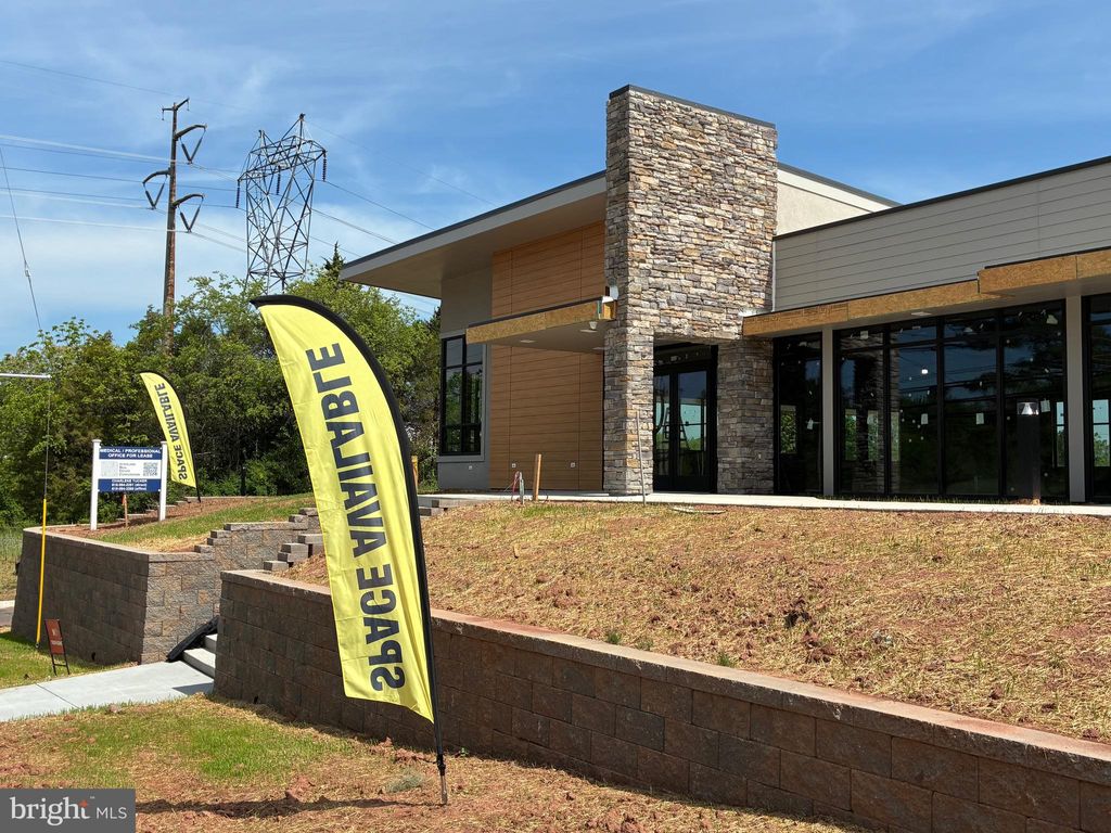 Photo of 803 W Main Street, COLLEGEVILLE, PA 19426 (MLS # PAMC2126348)