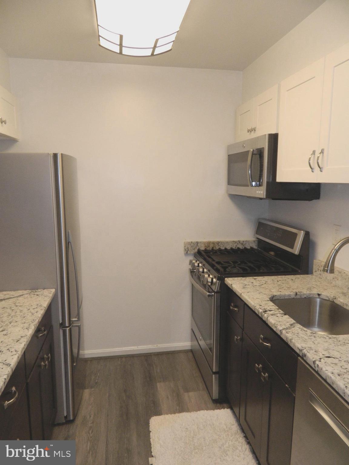 BURKE COVE - Residential