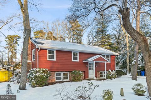 Photo of 179 Chickahominy Trail, MEDFORD LAKES, NJ 08055 (MLS # NJBL2104116)