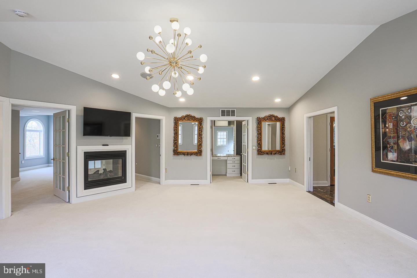 OWINGS MILLS - Residential