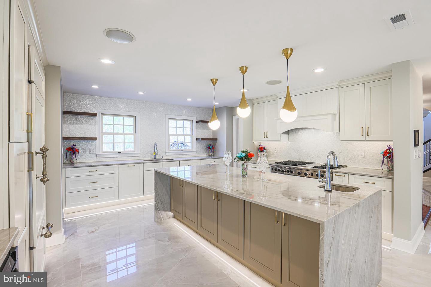 OWINGS MILLS - Residential