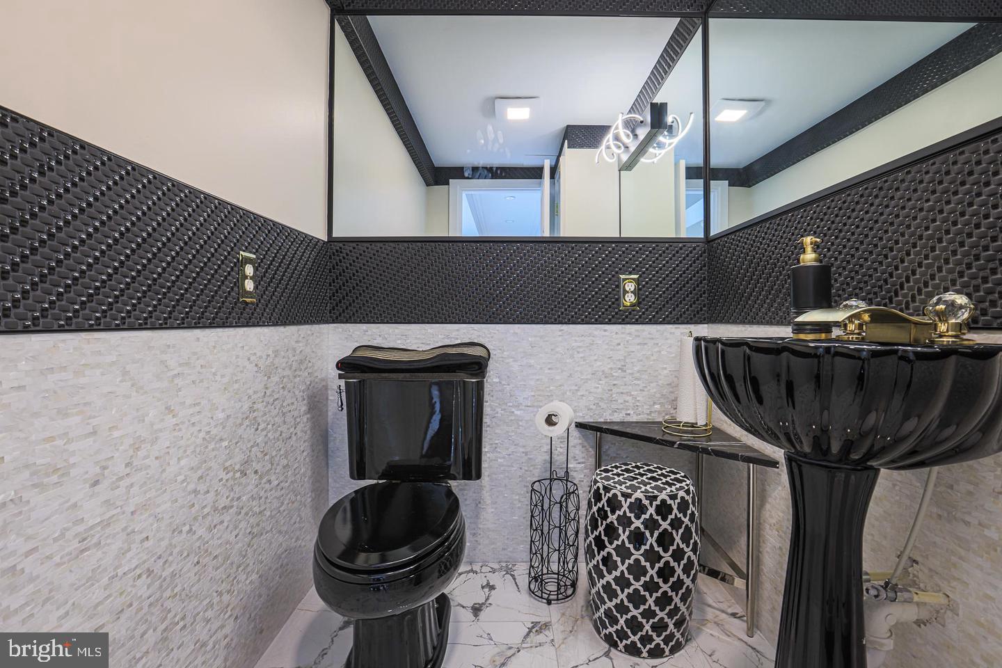 OWINGS MILLS - Residential