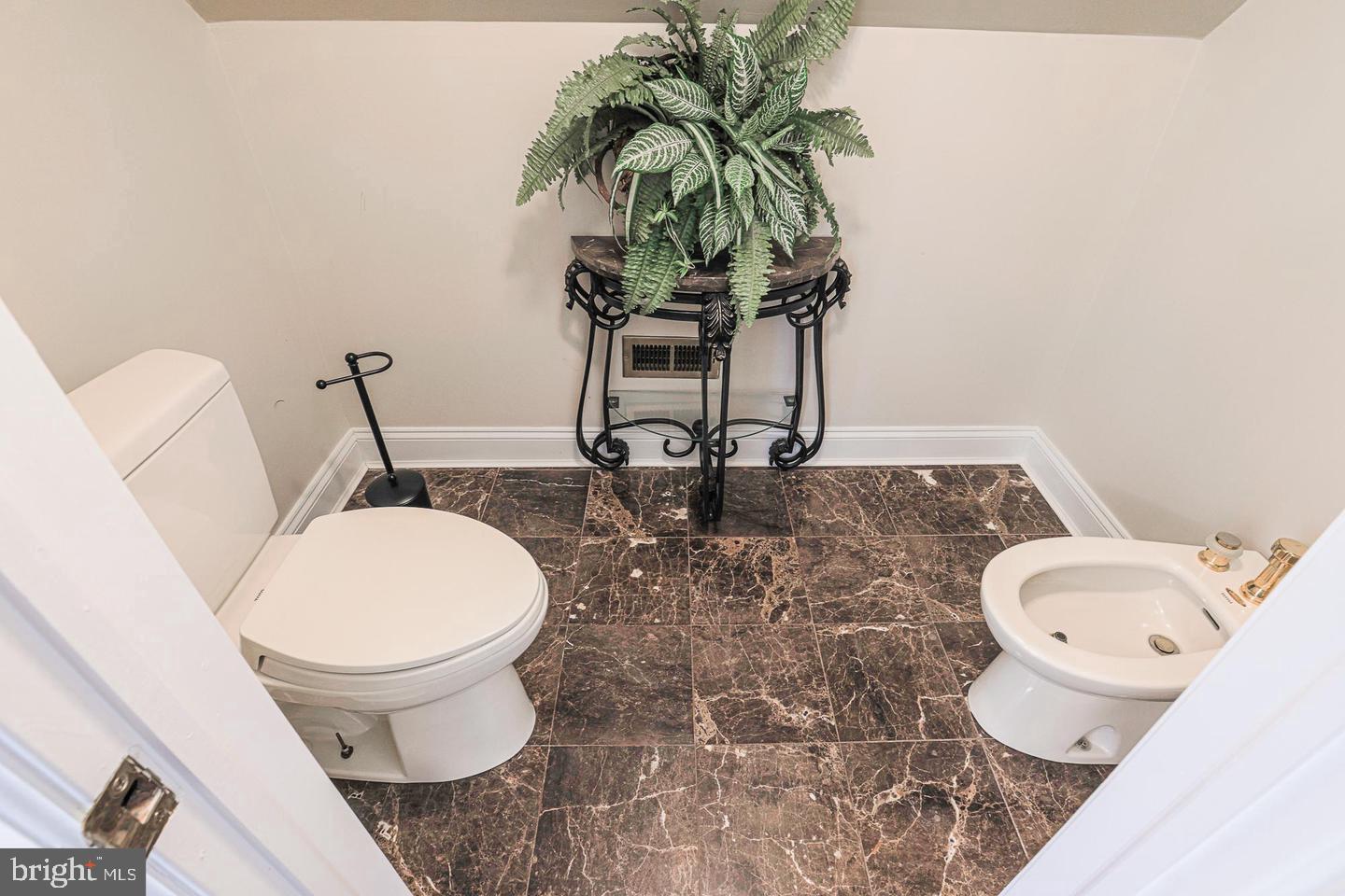 OWINGS MILLS - Residential