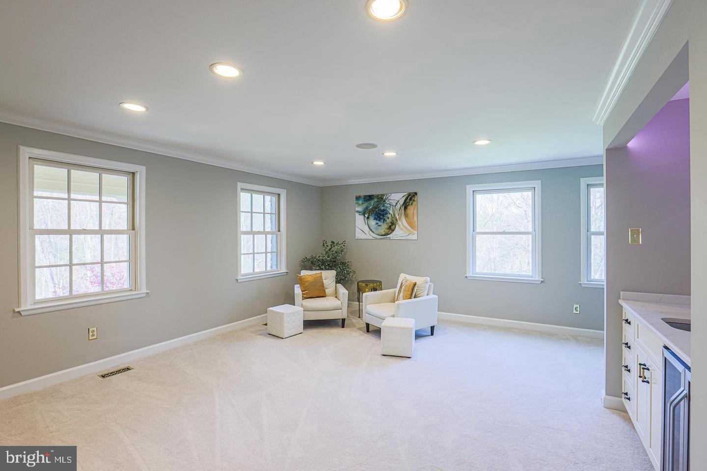 OWINGS MILLS - Residential