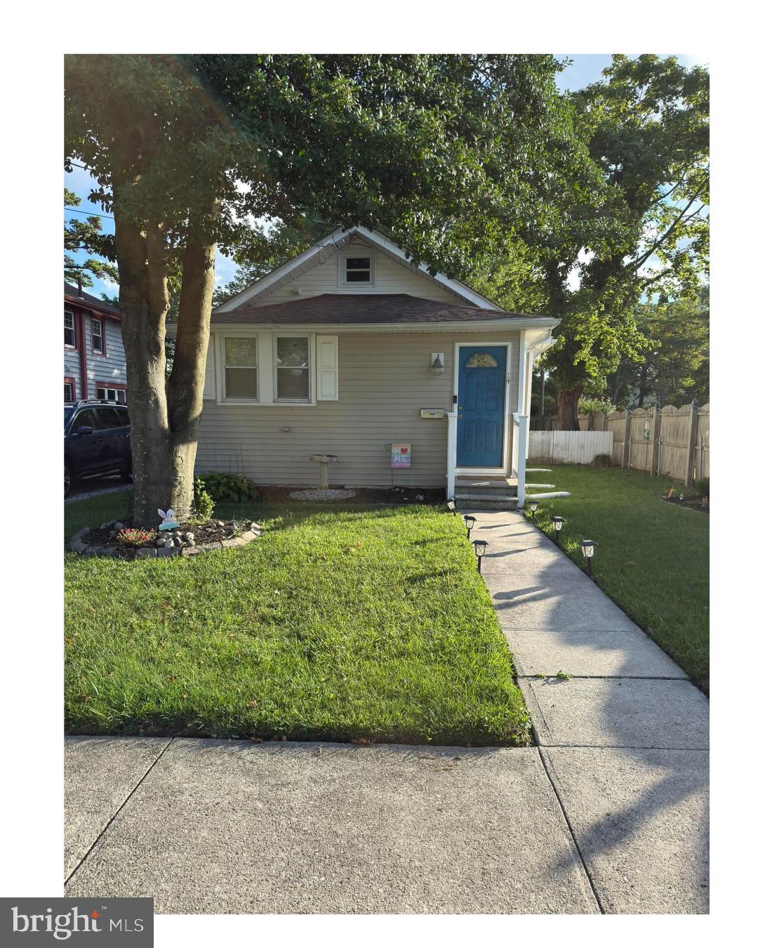 14 E PIERSON AVENUE