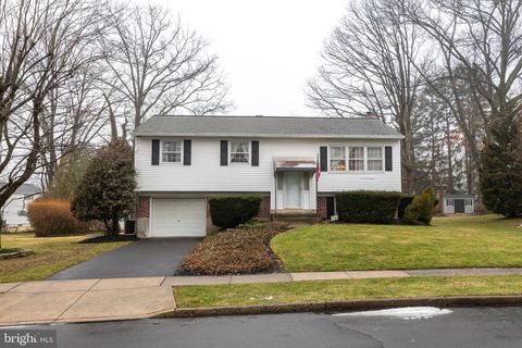 Homes For Sale - 538 Parmentier Road<br/> WARMINSTER, PA 18974