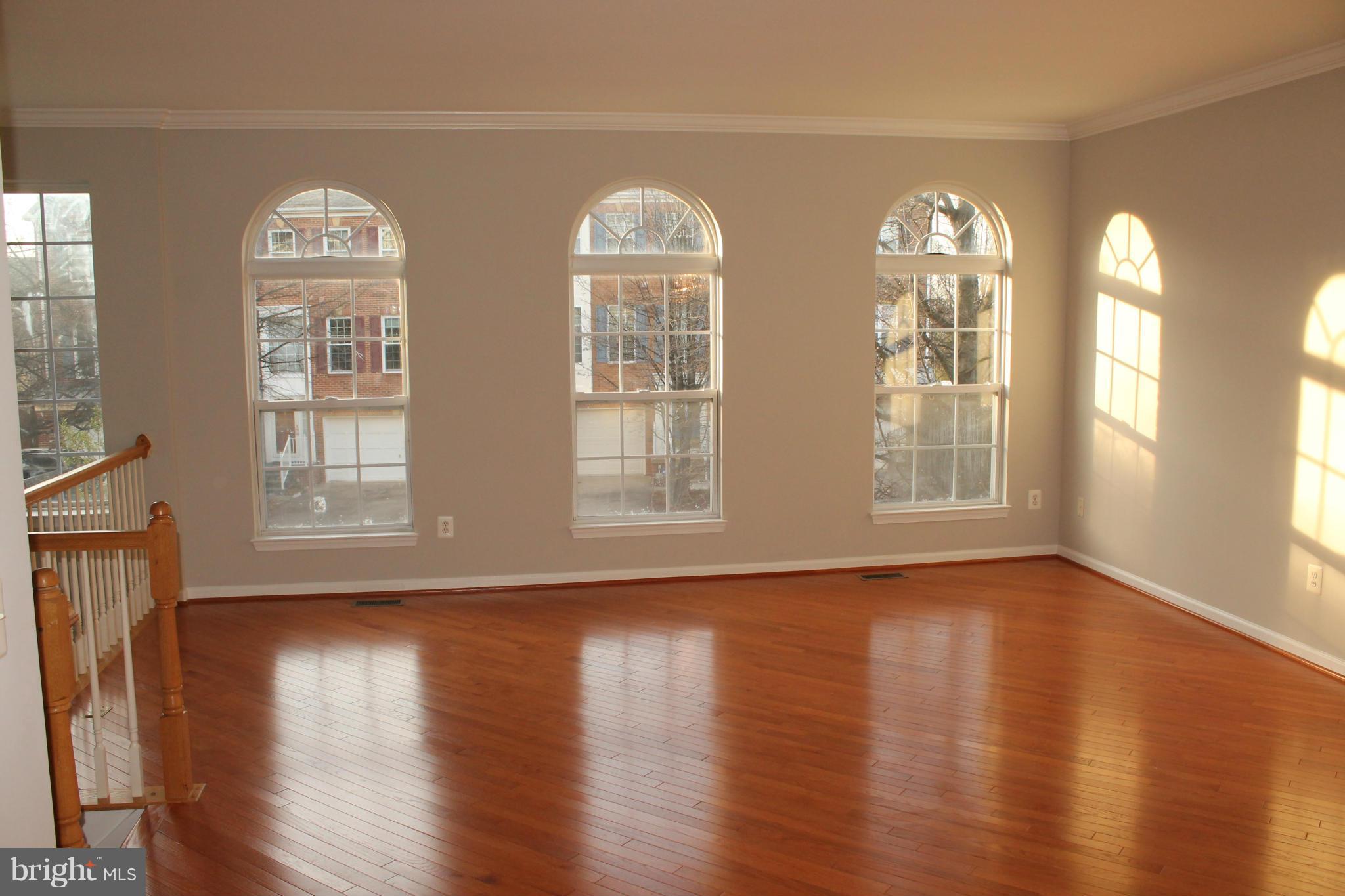 GREAT FALLS CHASE - Residential Lease