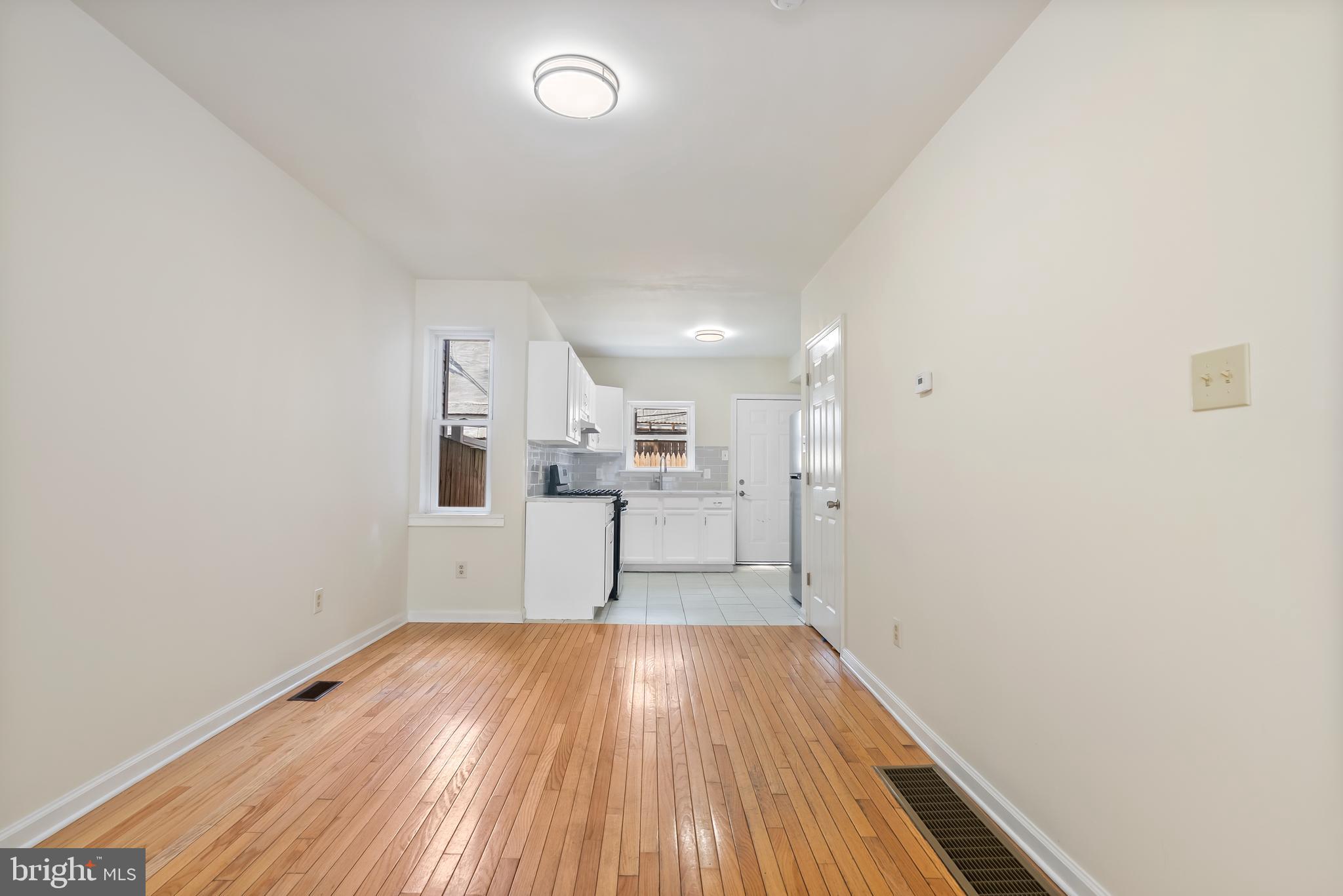 POINT BREEZE - Residential