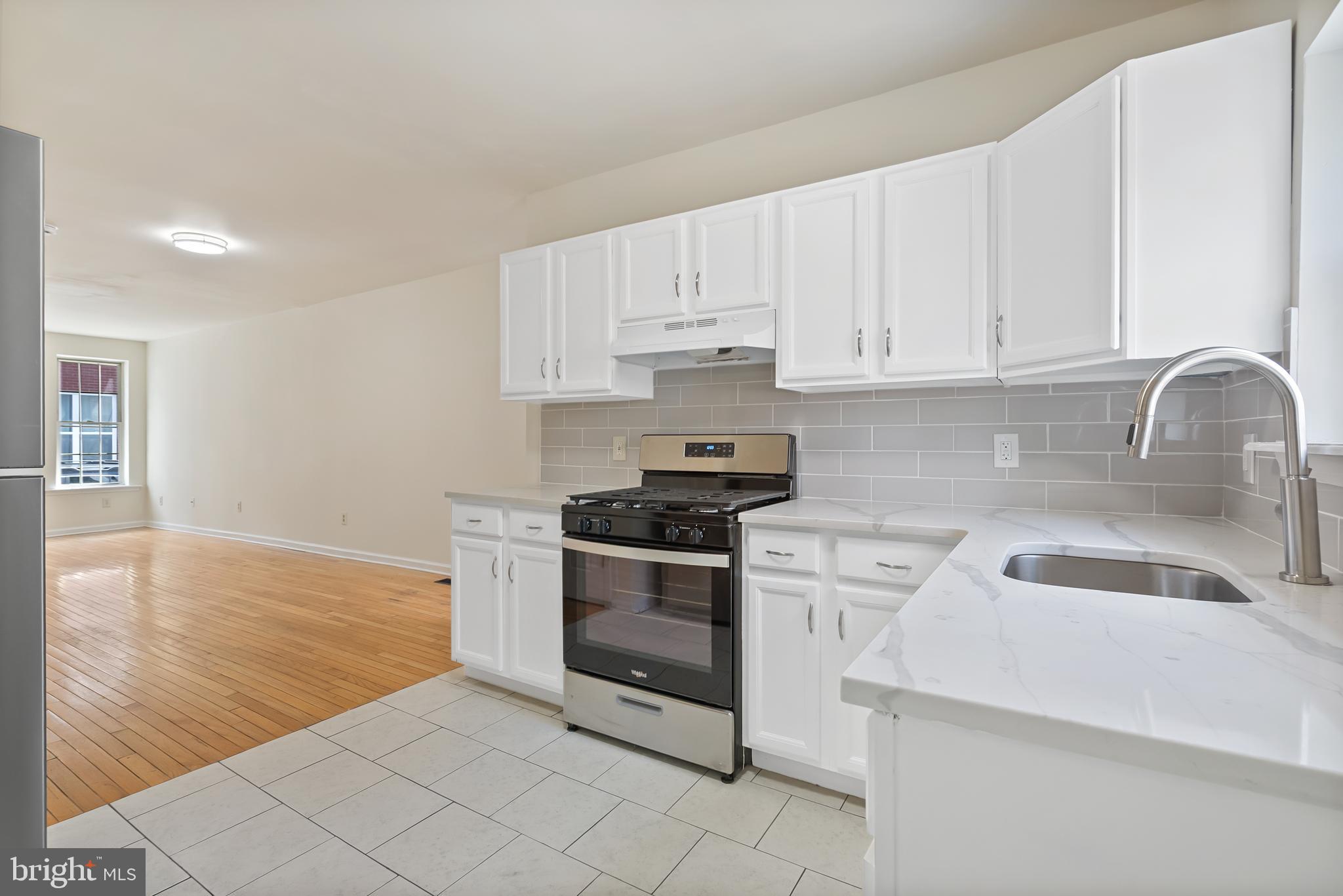 POINT BREEZE - Residential