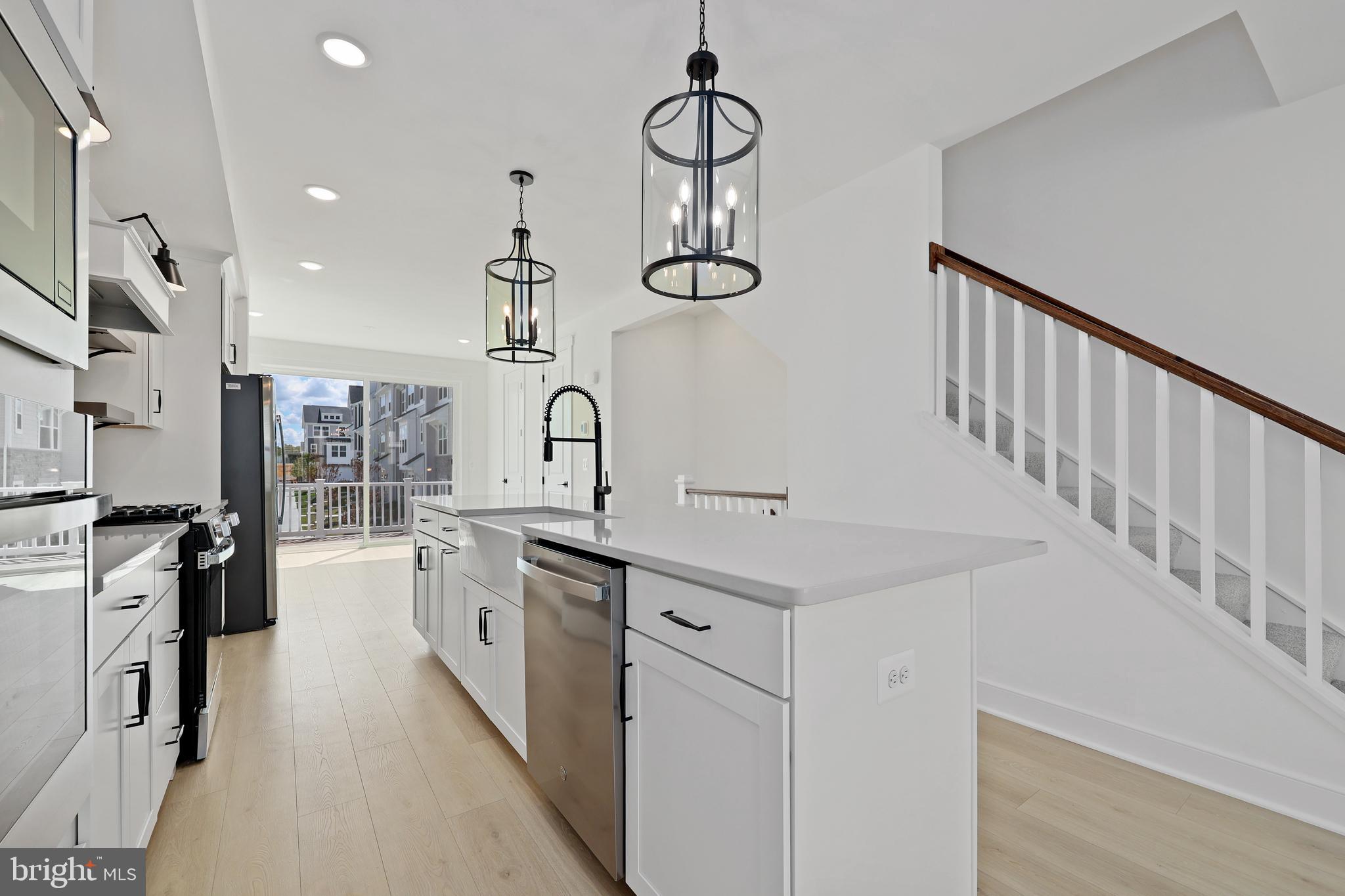 THE GROVE AT JACKSON VILLAGE - Residential Lease