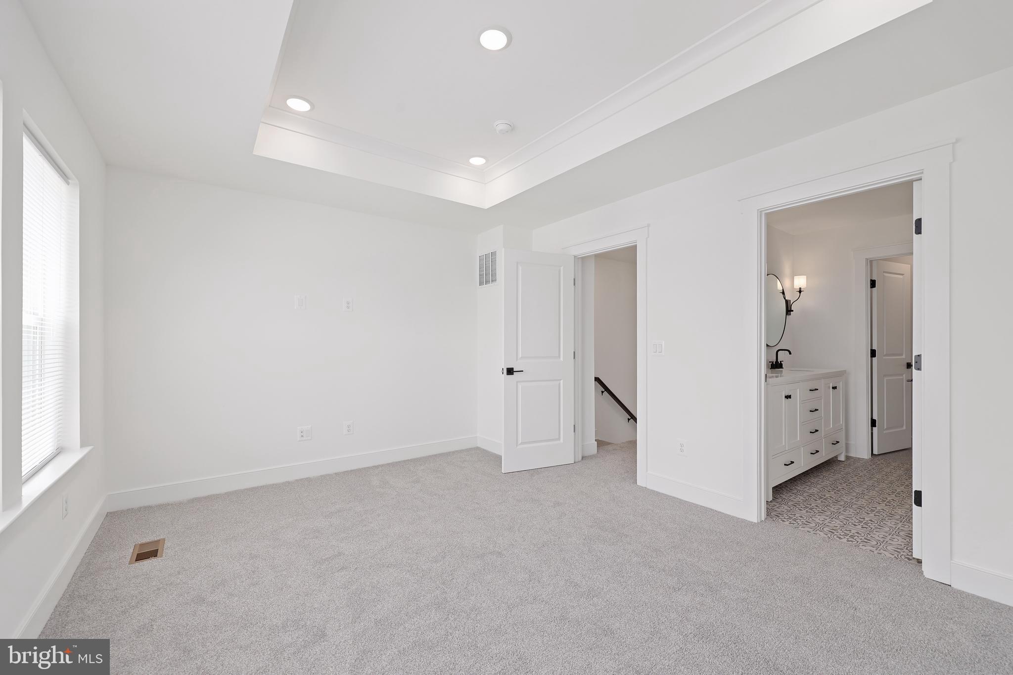 THE GROVE AT JACKSON VILLAGE - Residential Lease