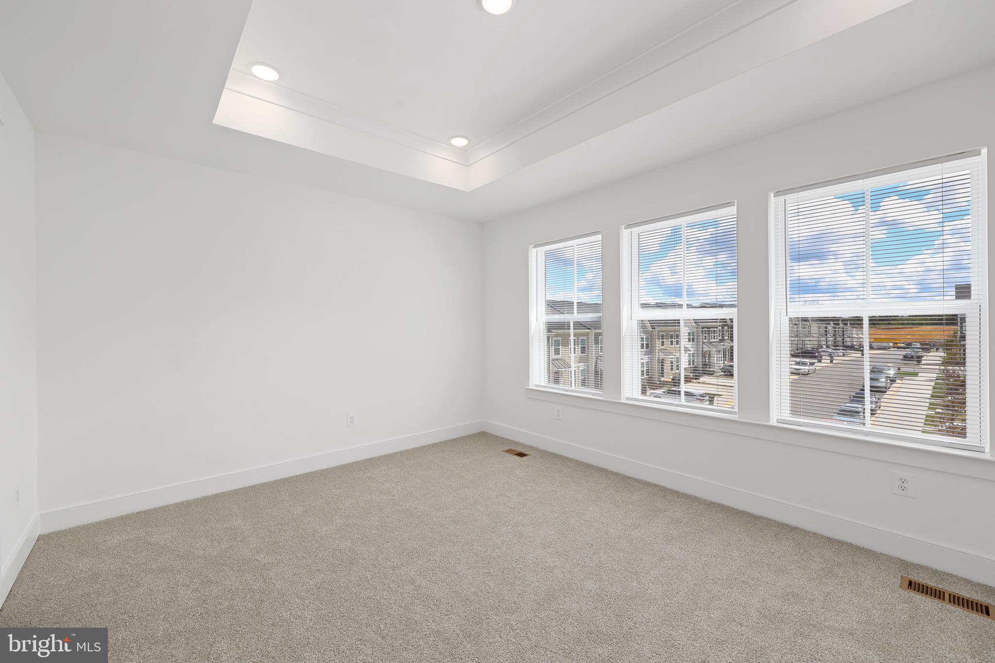 THE GROVE AT JACKSON VILLAGE - Residential Lease