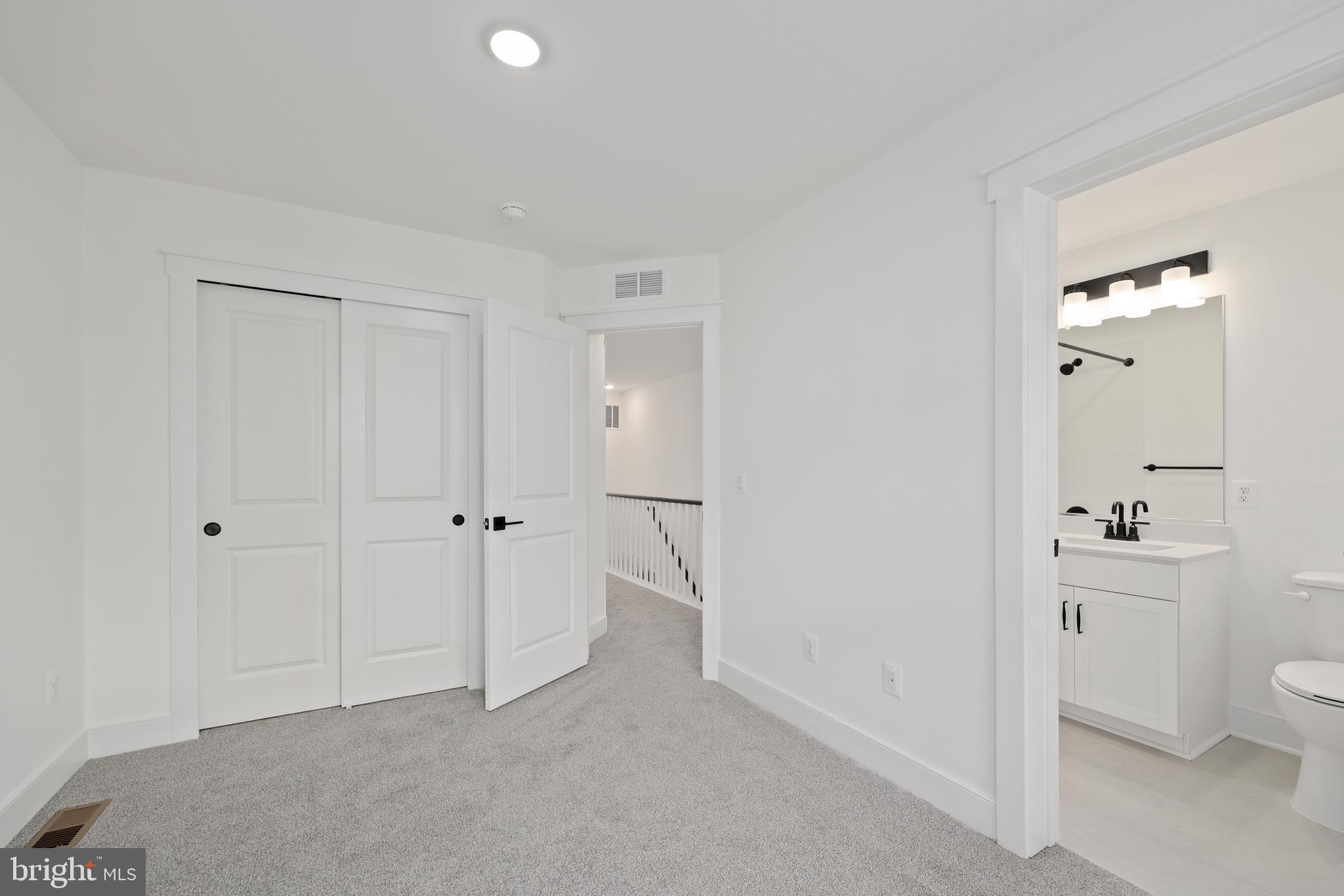 THE GROVE AT JACKSON VILLAGE - Residential Lease